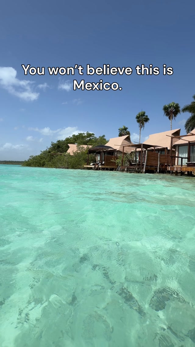 Laguna de los Siete Colores: A Tropical Paradise