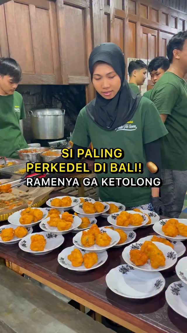 Savory Perkedel Nasi Featured At Nasi Perkedel Pak Te'lem
