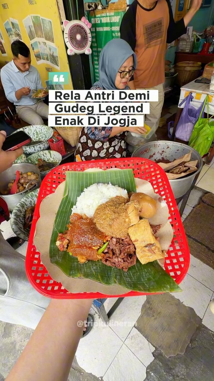 Gudeg Mbok Lindu: Jogja's Legendary Gudeg