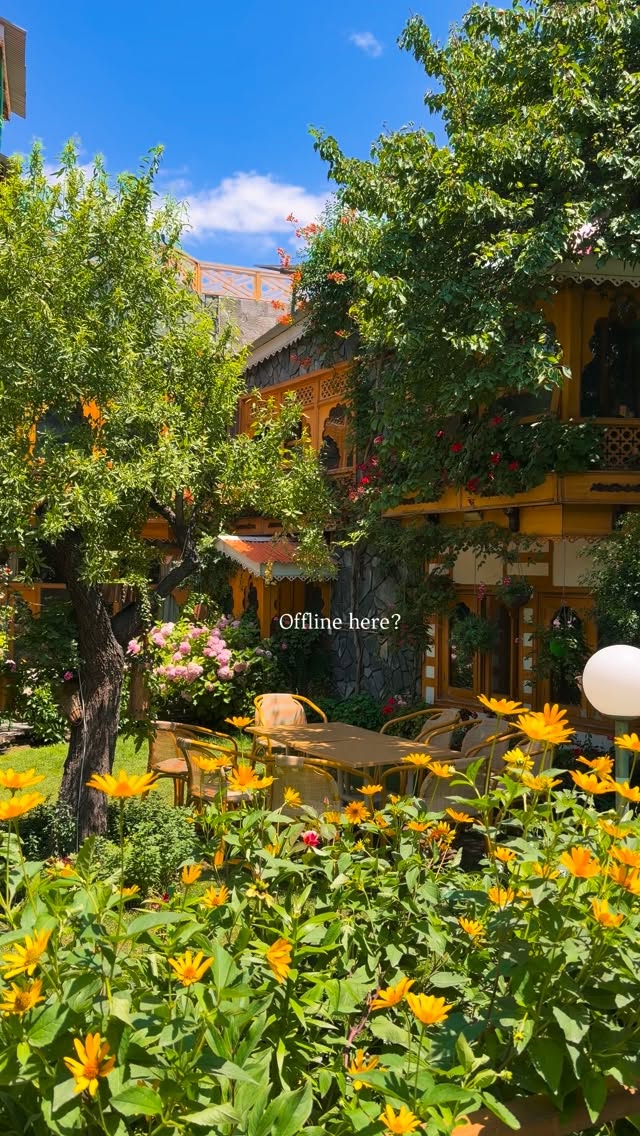 Peaceful Retreats With Lavender Cottage