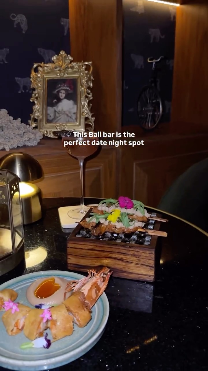 Ubud Speakeasy Bar Offers Vintage Charm