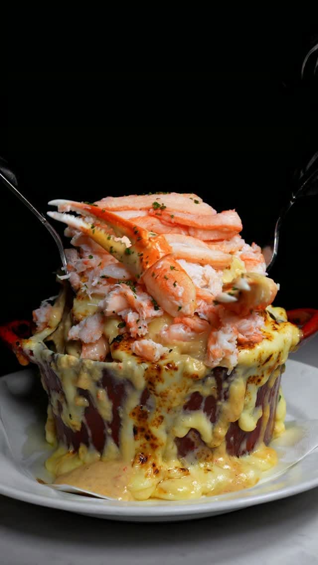 Crab Volcano Pasta: A Cheesy Seafood Extravaganza