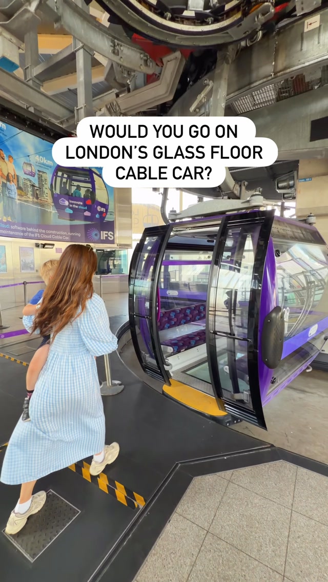 London Cable Car Glass Floor Experience
