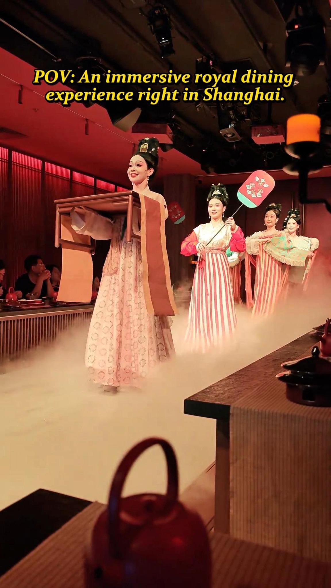 Hangongyan: Palace-Style Dining With Live Acts
