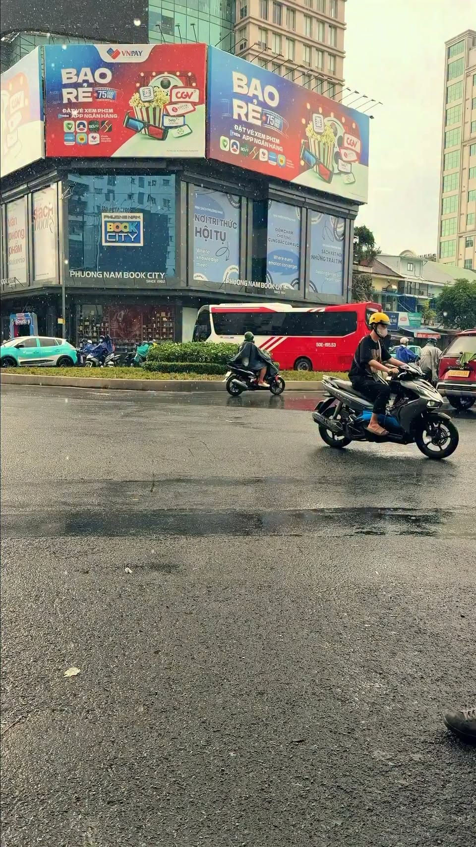 Ho Chi Minh City's Favorite Accidental Pizza Discovery