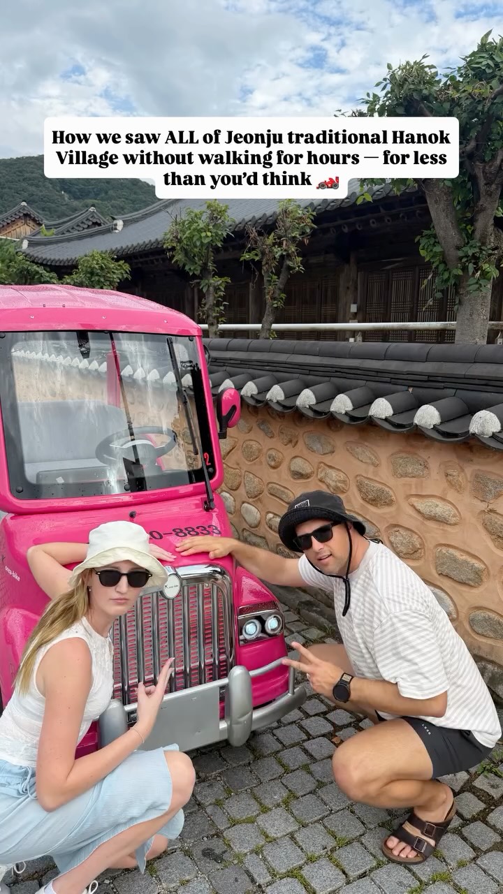 Explore Jeonju Hanok Village With An Electric Buggy