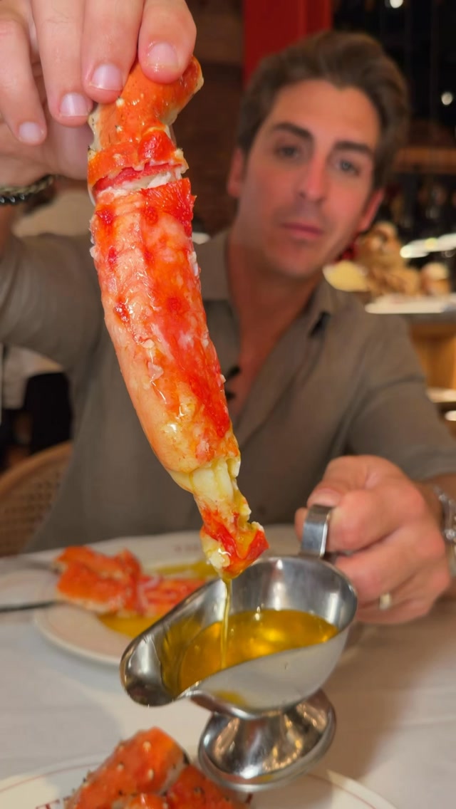 The Guild: Dubai's Unique King Crab Experience