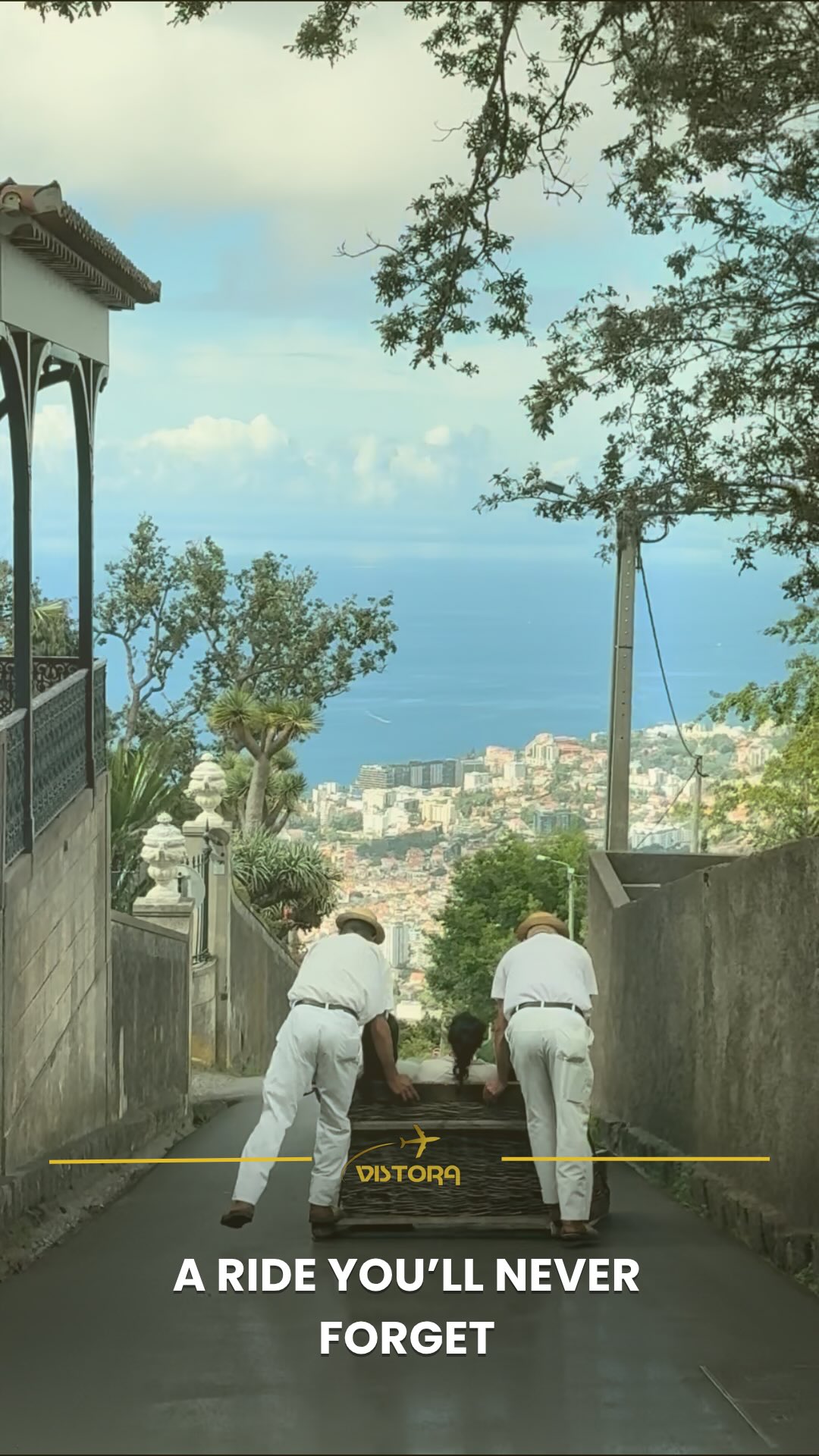 Traditional Monte Toboggan Ride Experience