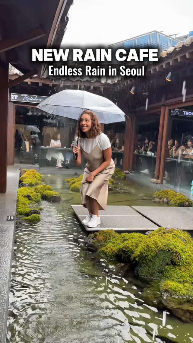 Seoul's Year-Round Rainbow Rain Cafe
