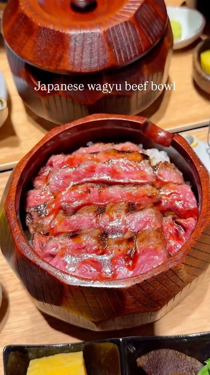 Wagyu Rice Bowl Restaurant Features Rare Beef