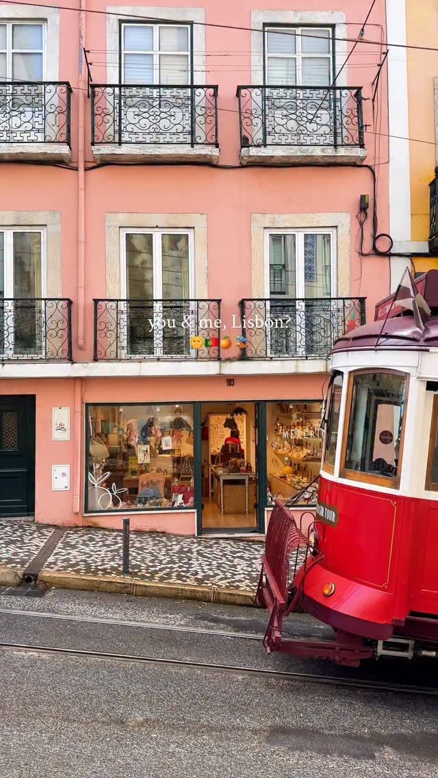 Lisbon's Historic Sites and Culinary Delights