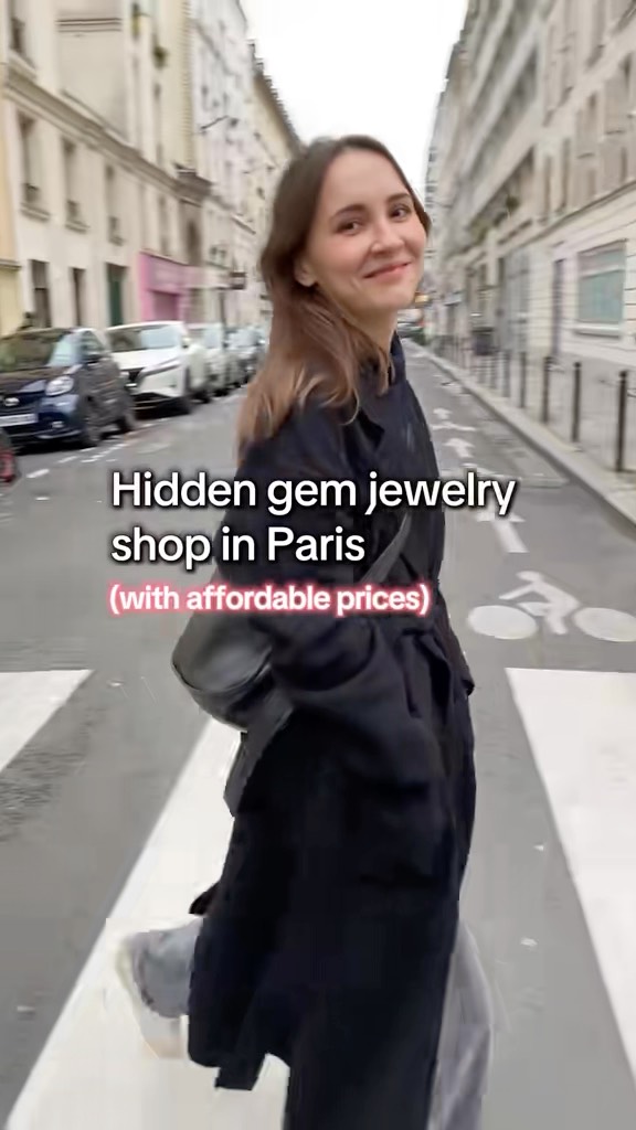 Parisian Jewelry Shops Near Place des Vosges