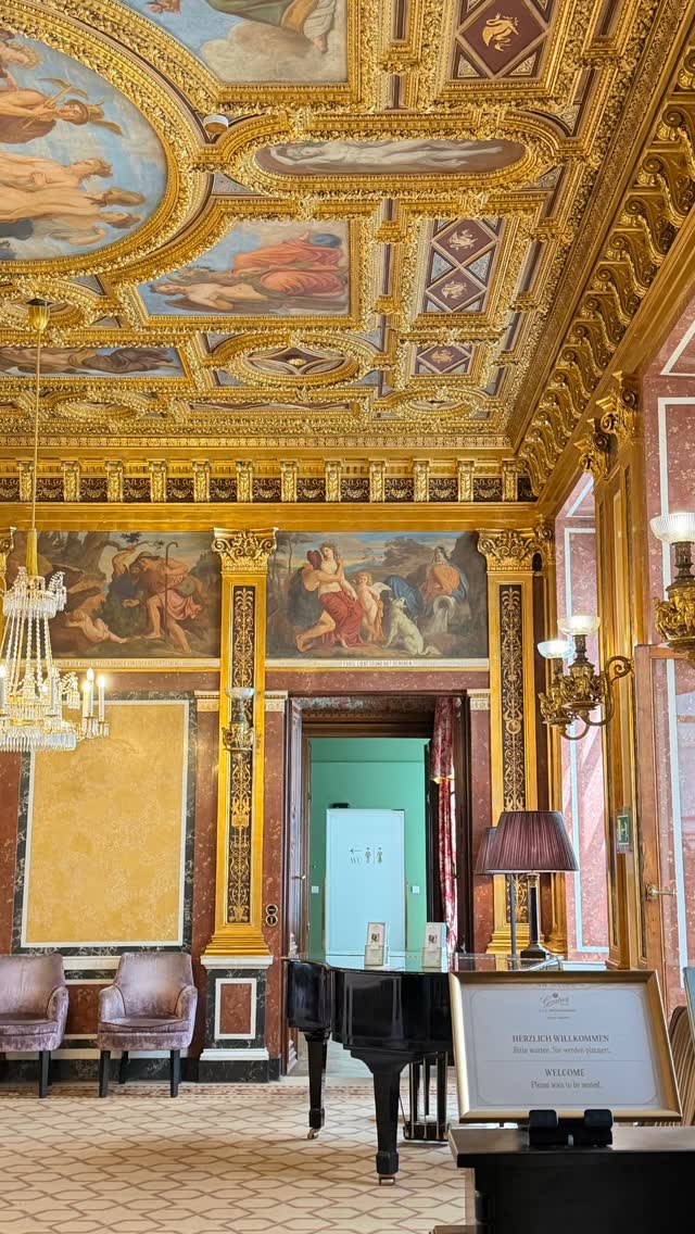 Vienna's Historic Cafe and Imperial Confectioner