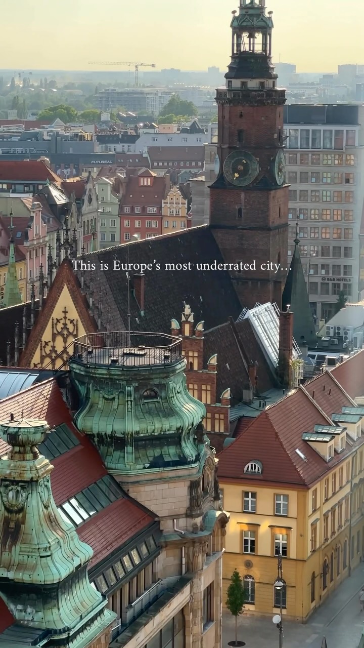 Wrocław's Historic Gems and Top Hotel