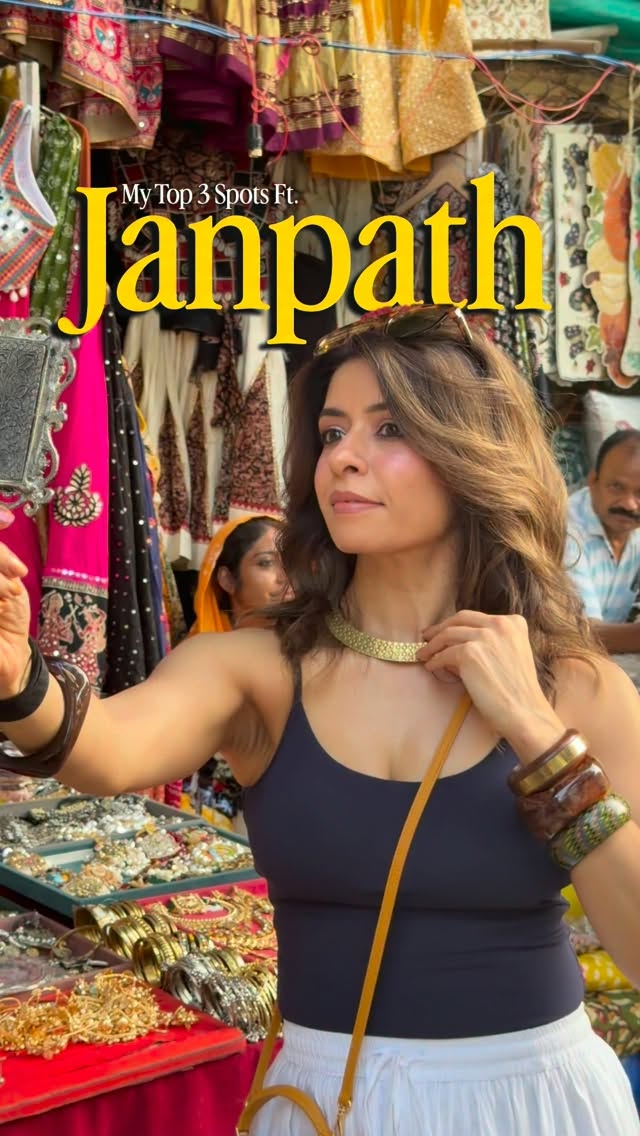 Janpath Market's Top 3 Shopping Spots