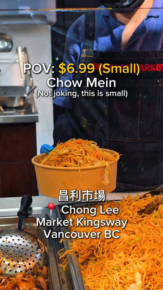 Chong Lee Market's Affordable Chow Mein
