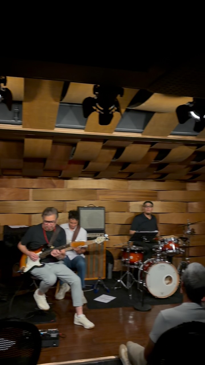 New Intimate Live Music Venue Opens Above Bar