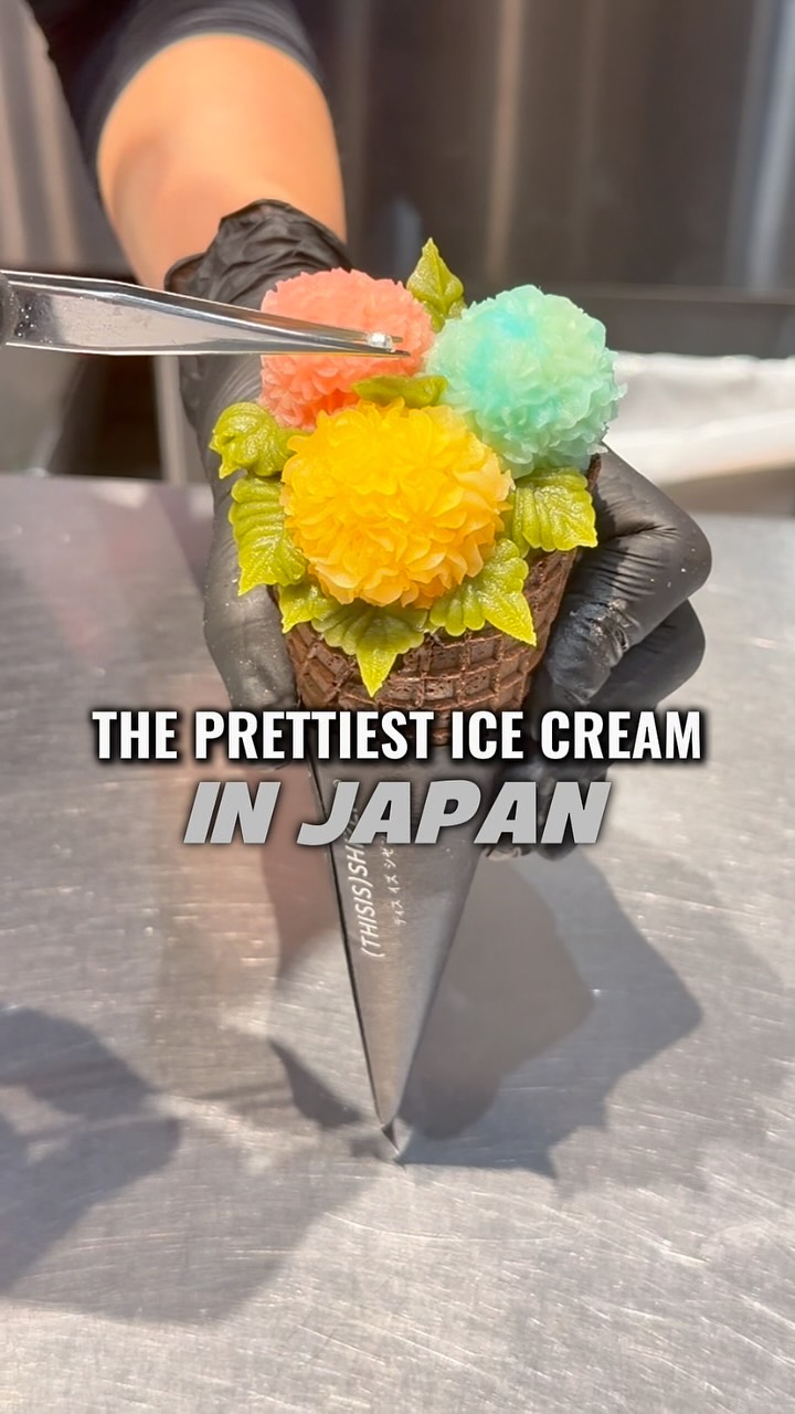 Shizen Kyoto's Beautiful Flower Ice Cream Cones
