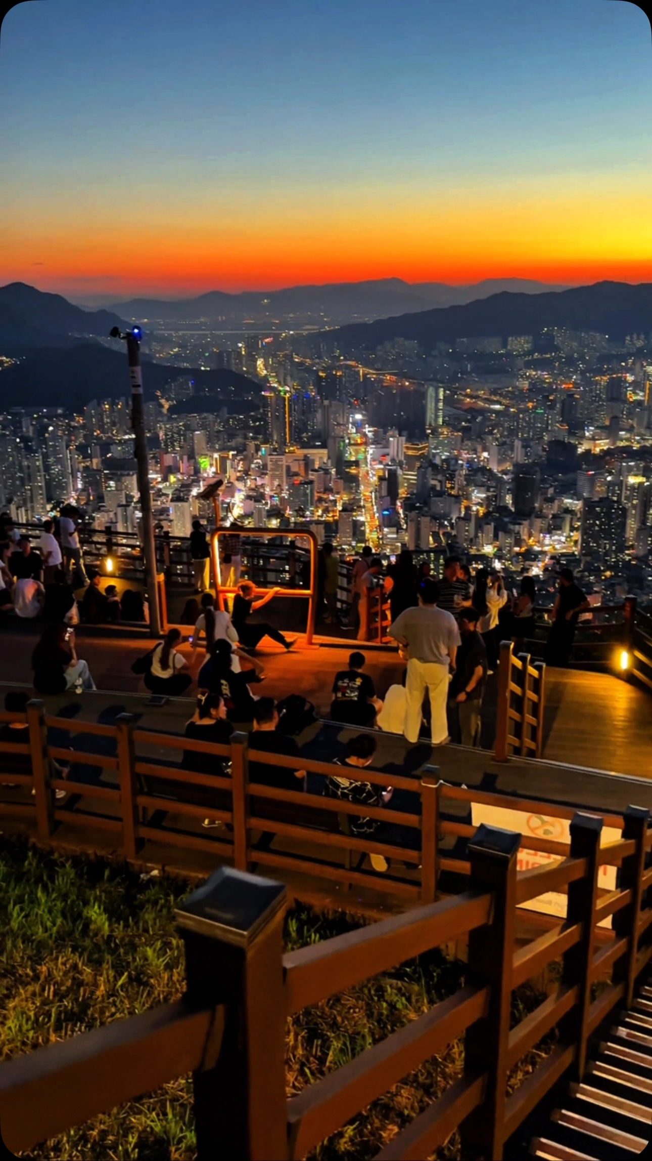 Hwangnyeongsan Mountain: Busan's Best Nighttime City Views