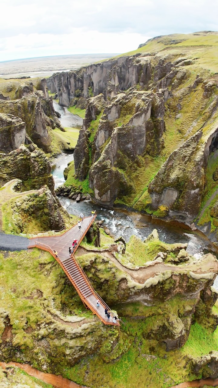 Fjaðrárgljúfur Canyon Wonders