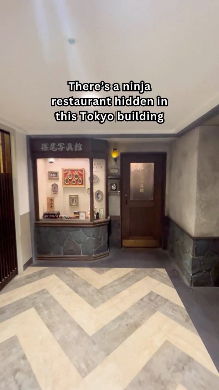 Ninja Tokyo: Stealthy Warriors Serve Theatrical Meals