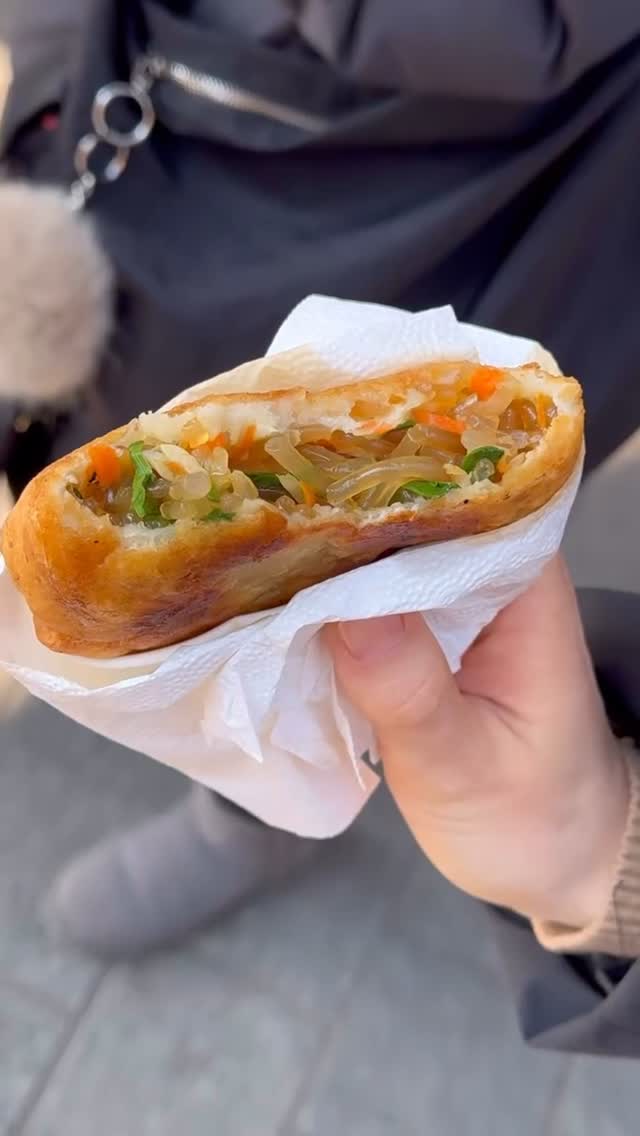 Seoul's Best Hotteok Stands In Namdaemun Market
