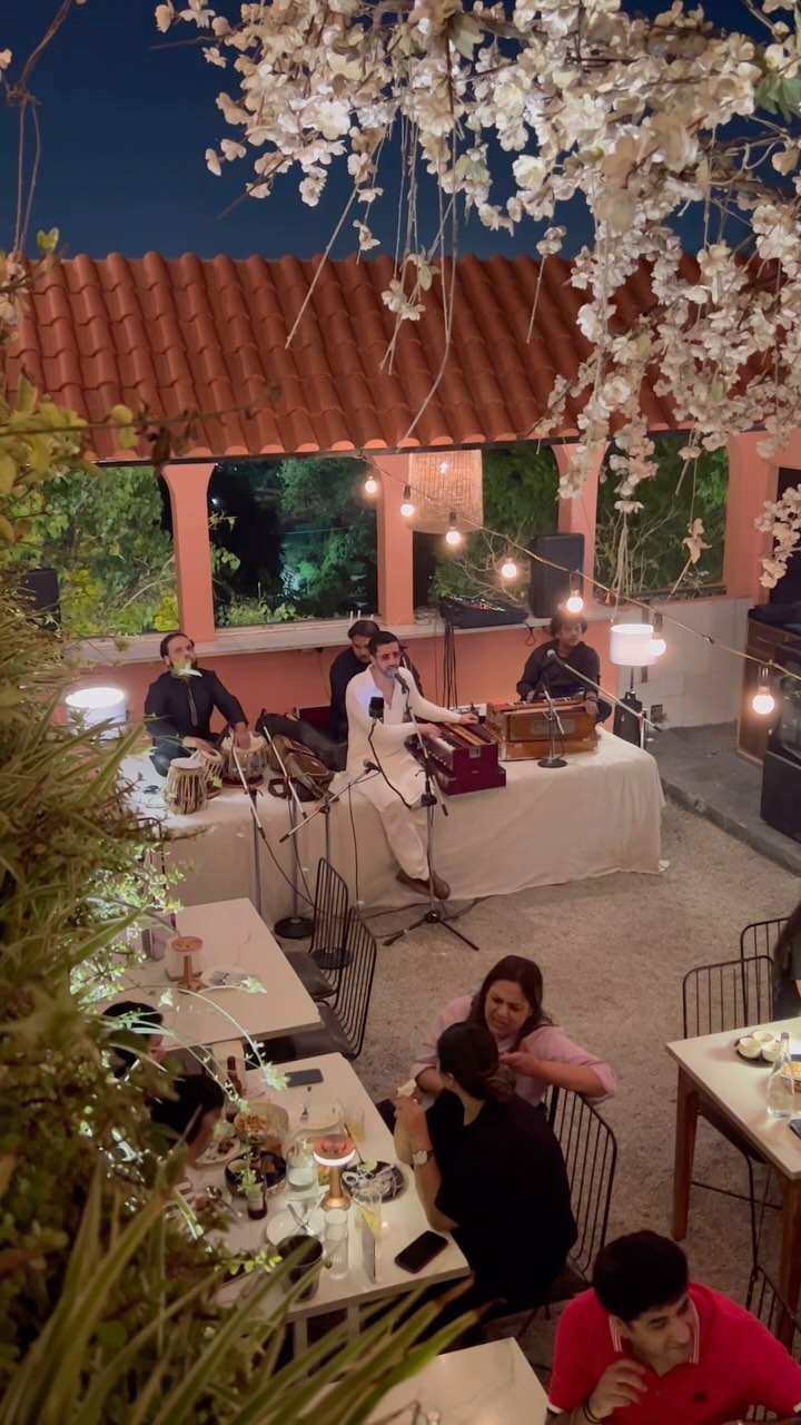 Delhi Cafe Features Live Ghazal, Qawalli, and Sufi Music