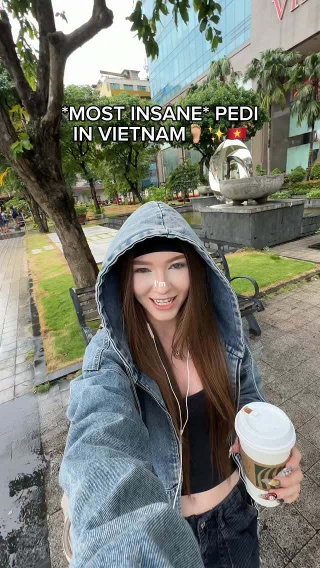 Luxurious Foot Spa and Pedicure Experience in Ho Chi Minh
