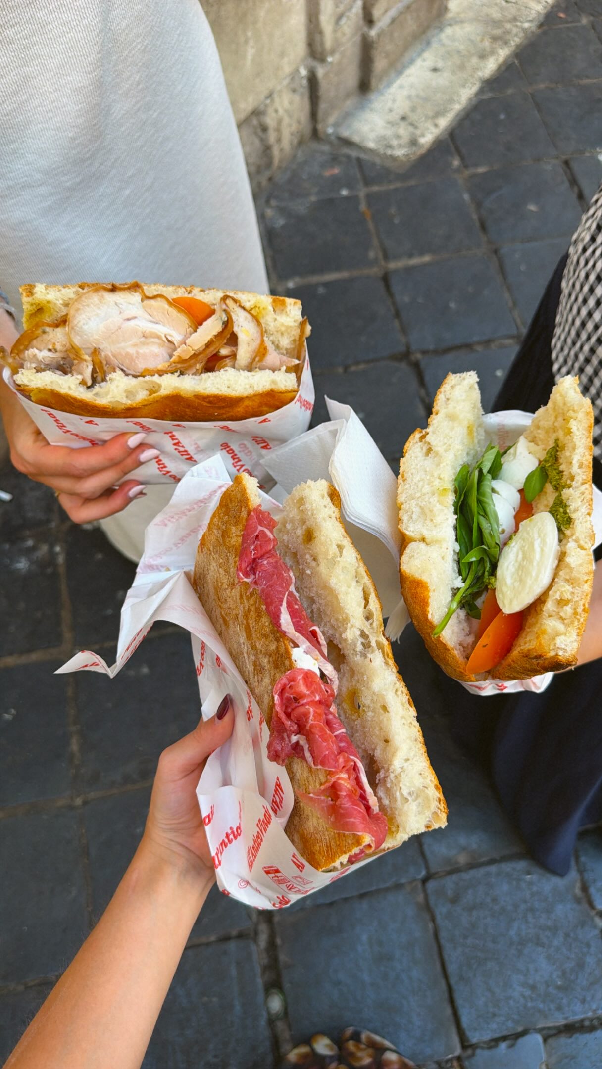 Rome's Best Eateries: From Carbonara to Tiramisu