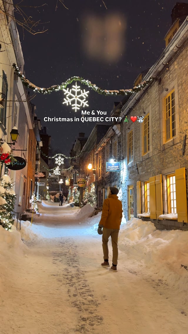 Festive Quebec City Holiday Charm