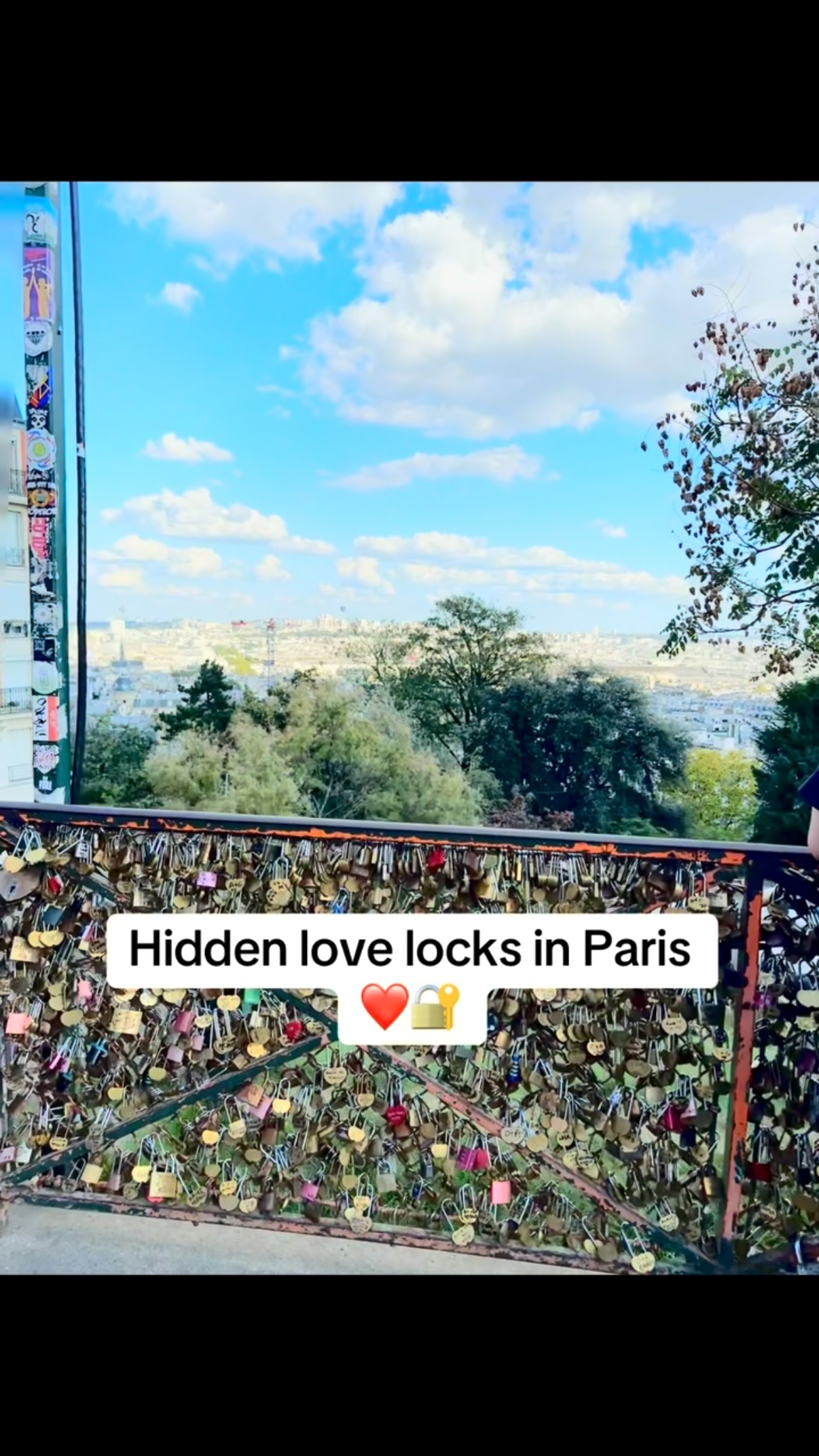 Parisian Love Lock Spot Near Sacré-Cœur