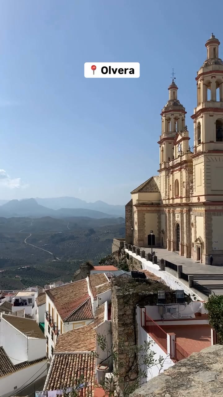 Andalucían Road Trip: White Villages and Dramatic Landscapes