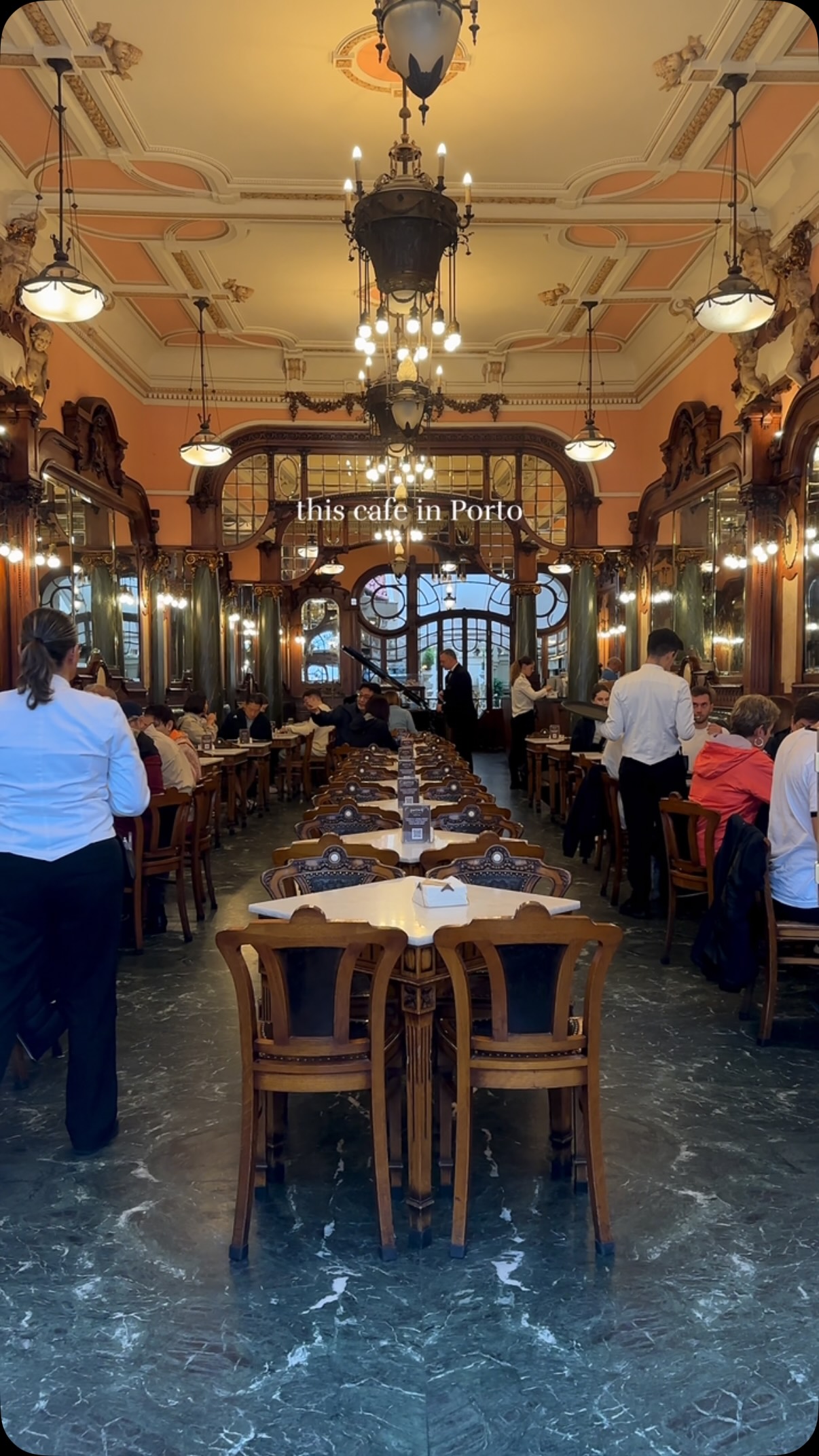 Majestic Café: Porto's Most Beautiful and Historic Spot