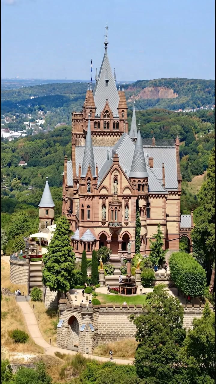 1 Landmarks in Königswinter
