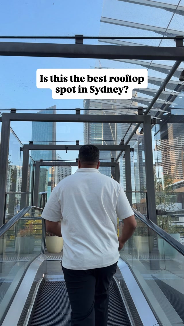 Sydney Rooftop Bar with Opera House Views