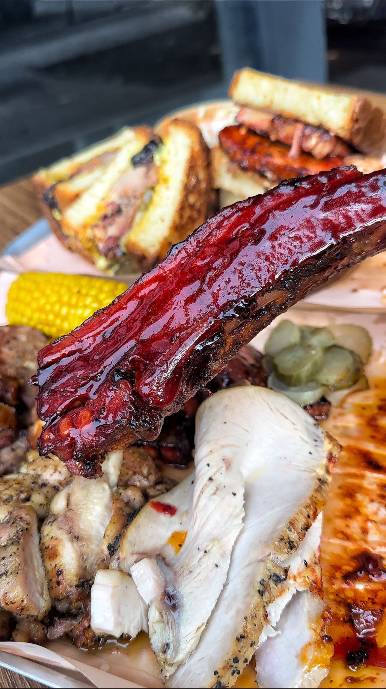 Camden's Billy's Smokehouse Offers BBQ Platters