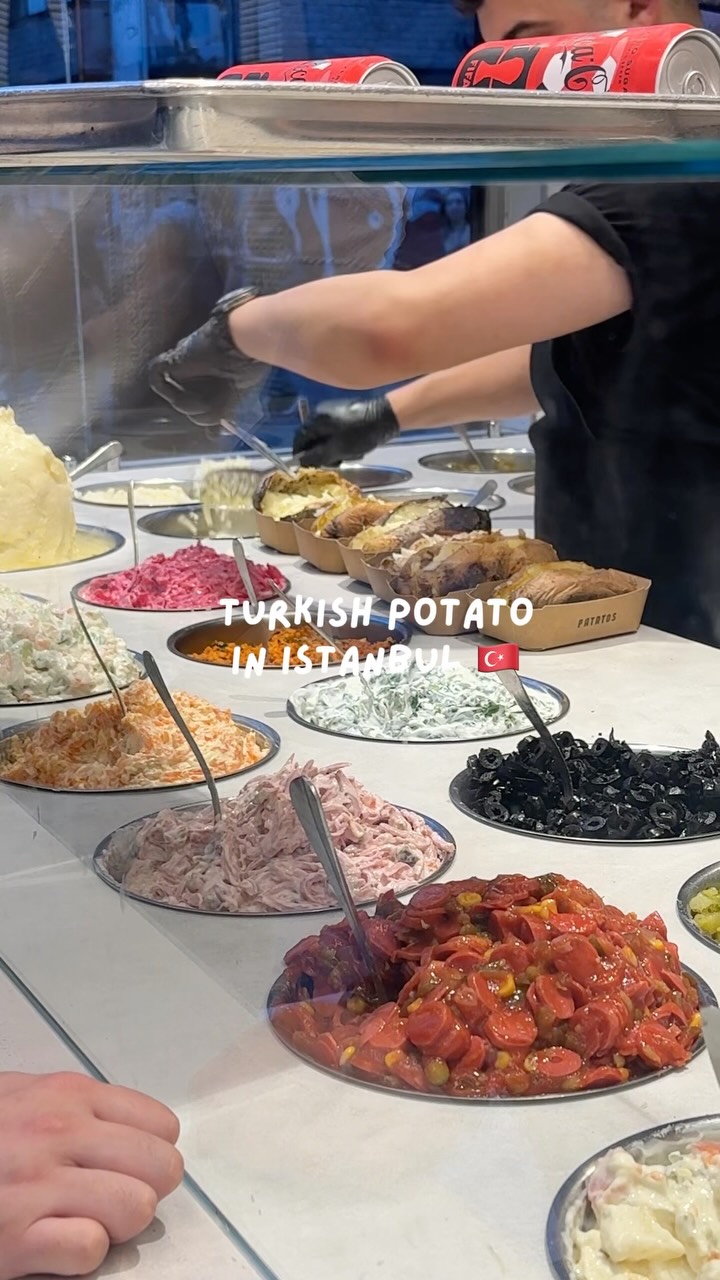 Patatos: Popular Turkish Baked Potatoes