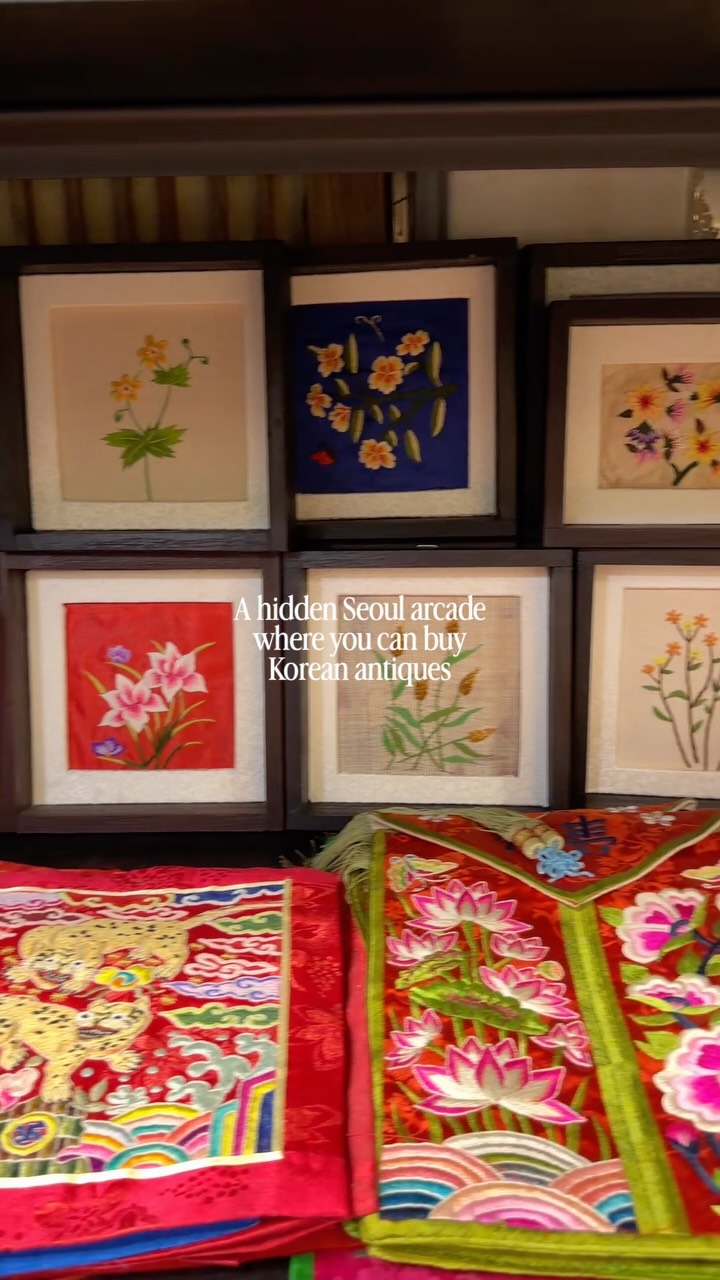 Seoul's Antique Art Street Offers Korean Treasures