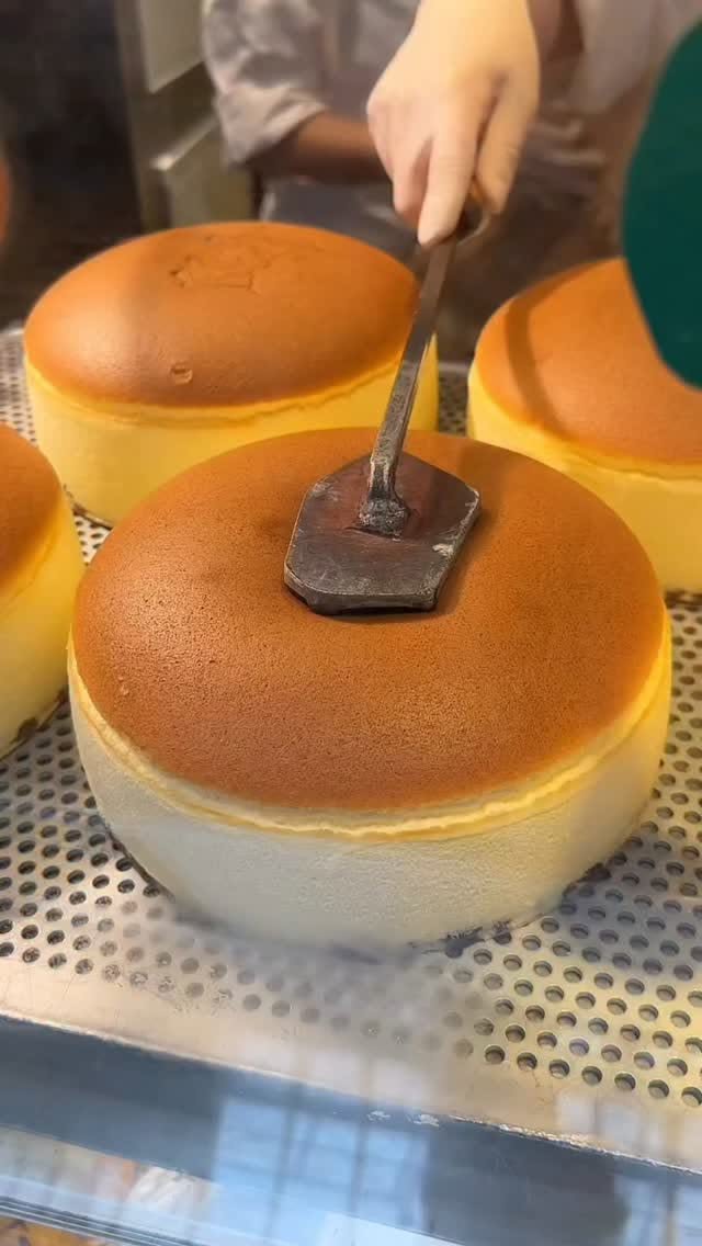 Soufflé Cheesecakes At Osaka's Rikuro Ojisan No Mise