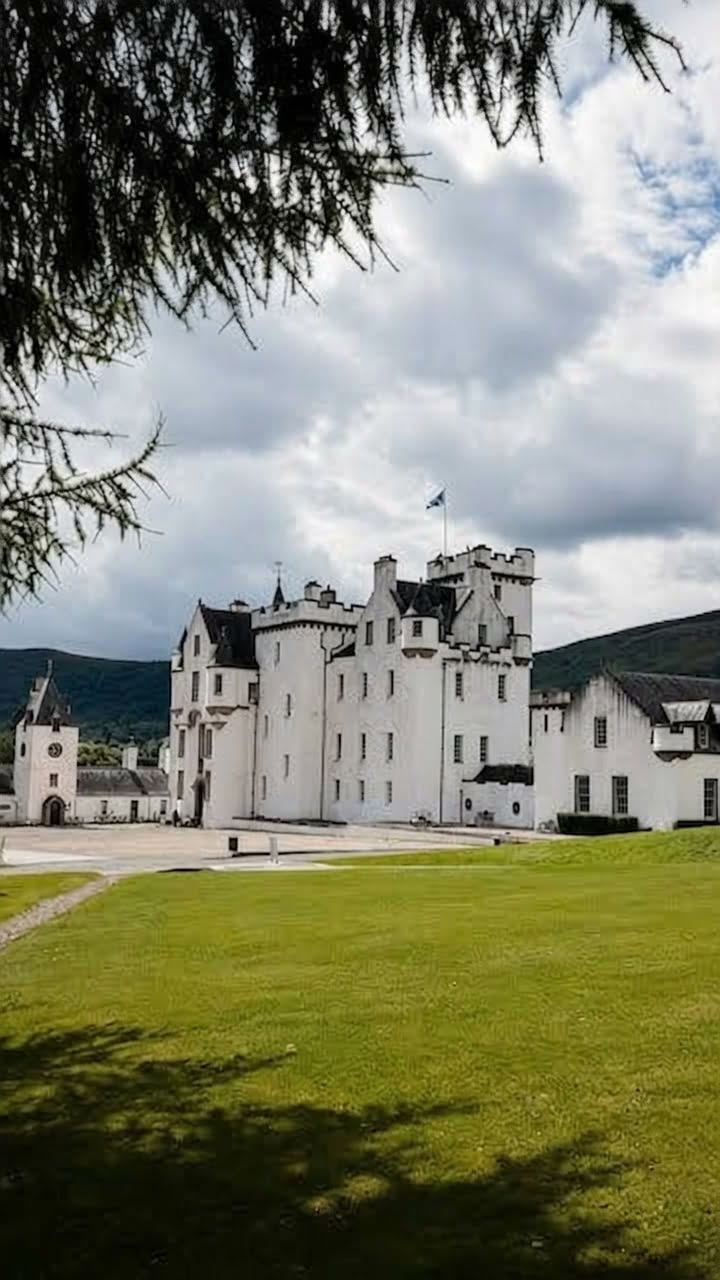 Ballindalloch Castle: Speyside's Pearl of the Highlands