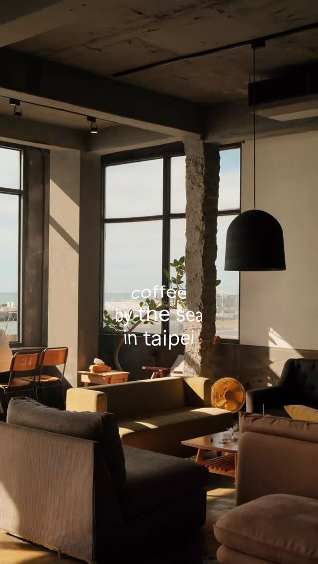 Coastal Cafe Escape Near Taipei