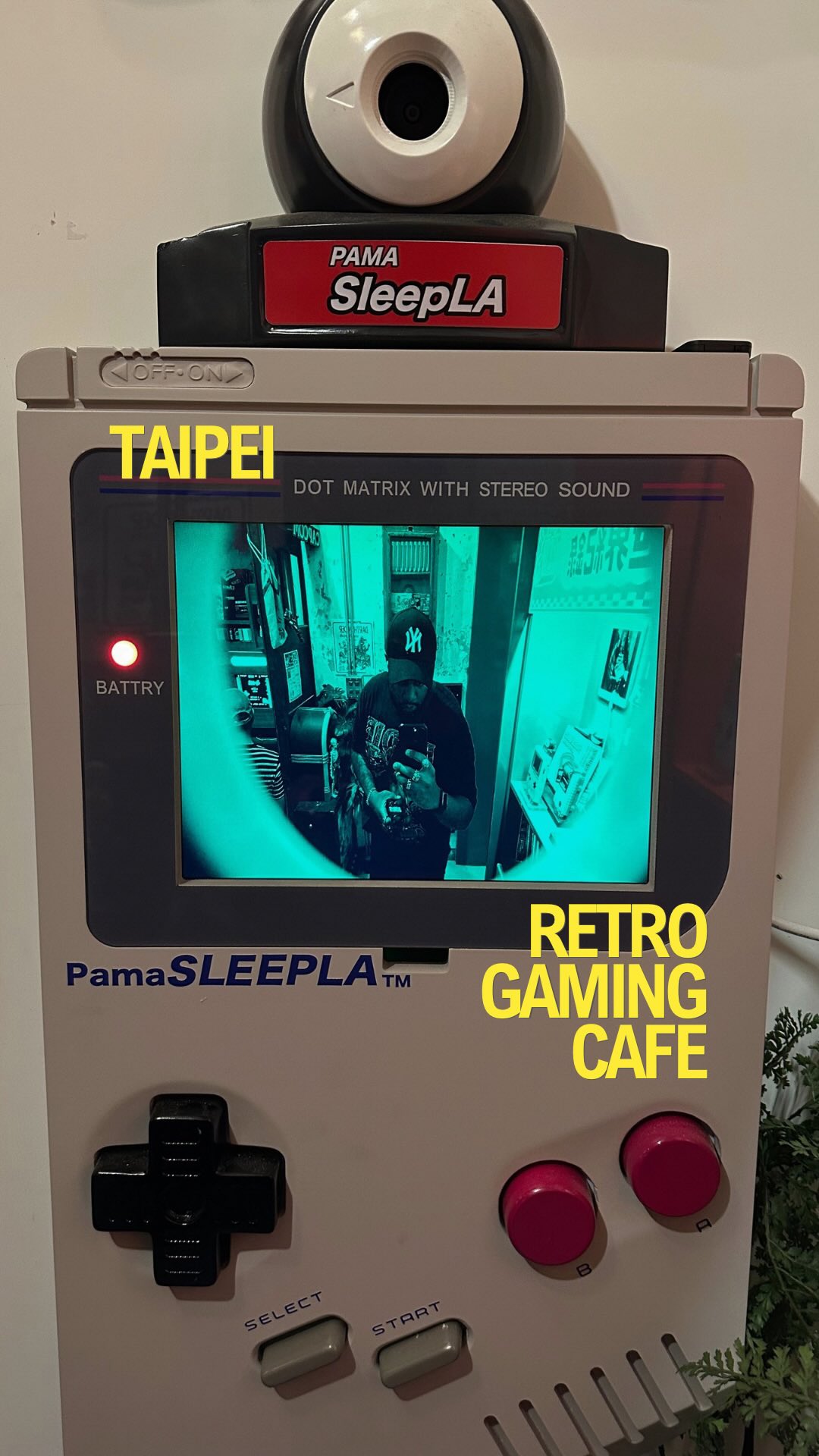 Taipei Retro Gaming Cafe Invites Nostalgic Play