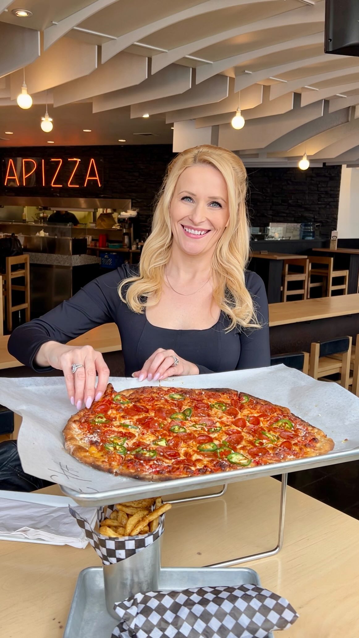 New Haven Apizza And Brews In Vancouver