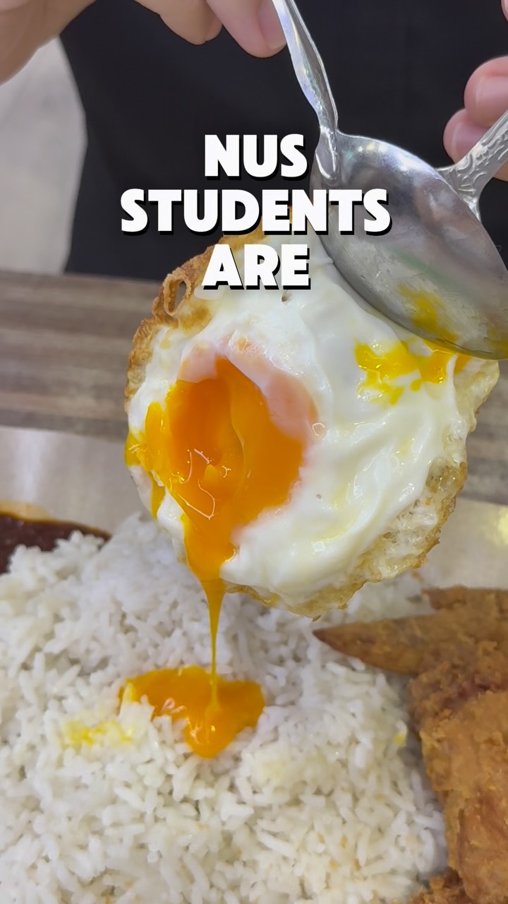 Late-Night Nasi Lemak Spot For NUS Students