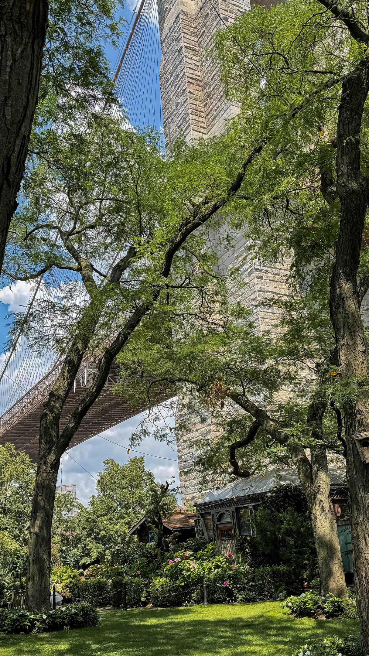 Brooklyn Bridge Area's Peaceful Spots