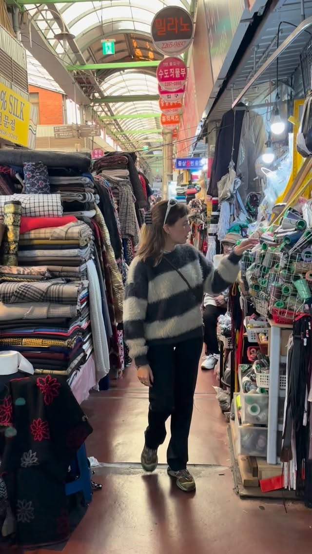 Dongdaemun Fabric Market Offers Exquisite Materials