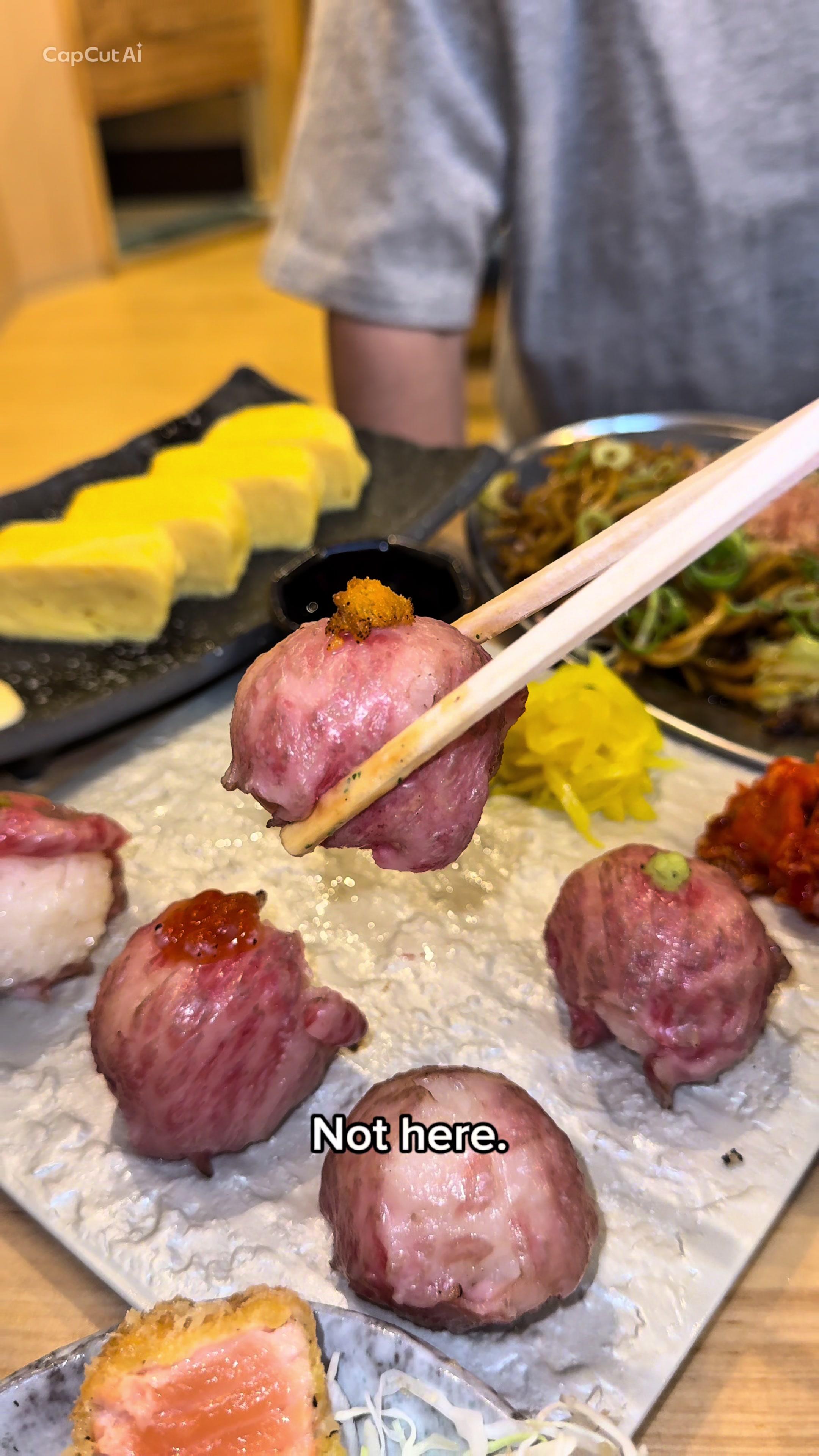 Kyoto Izakaya Features All-You-Can-Eat Beef Sushi