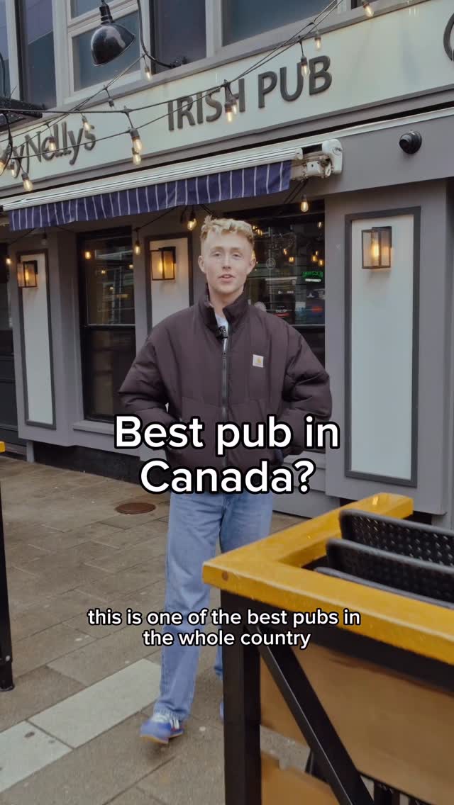 Durty Nelly's Pub Captures Irish Essence