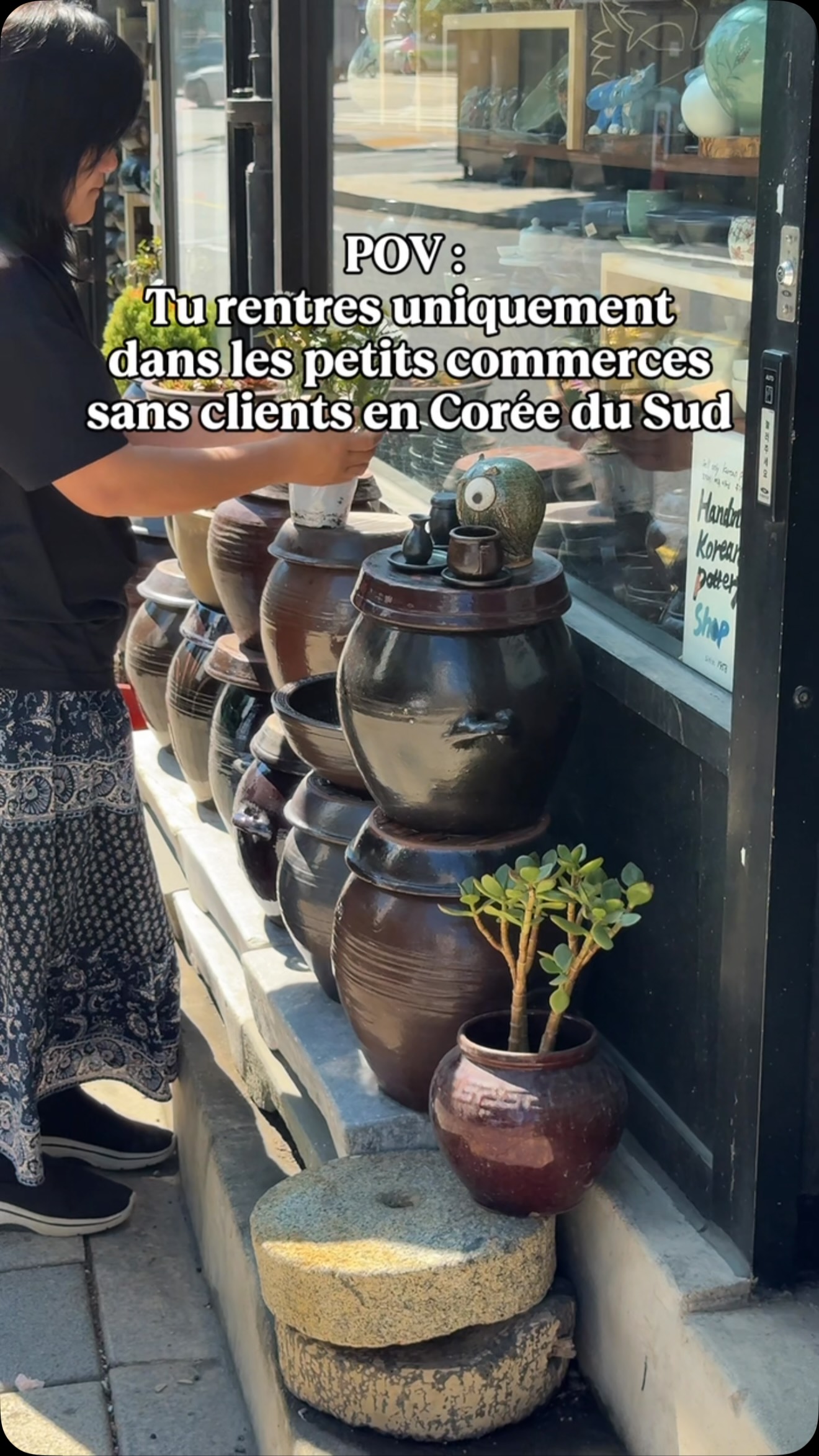Korean Small Businesses Showcase Featuring Pottery