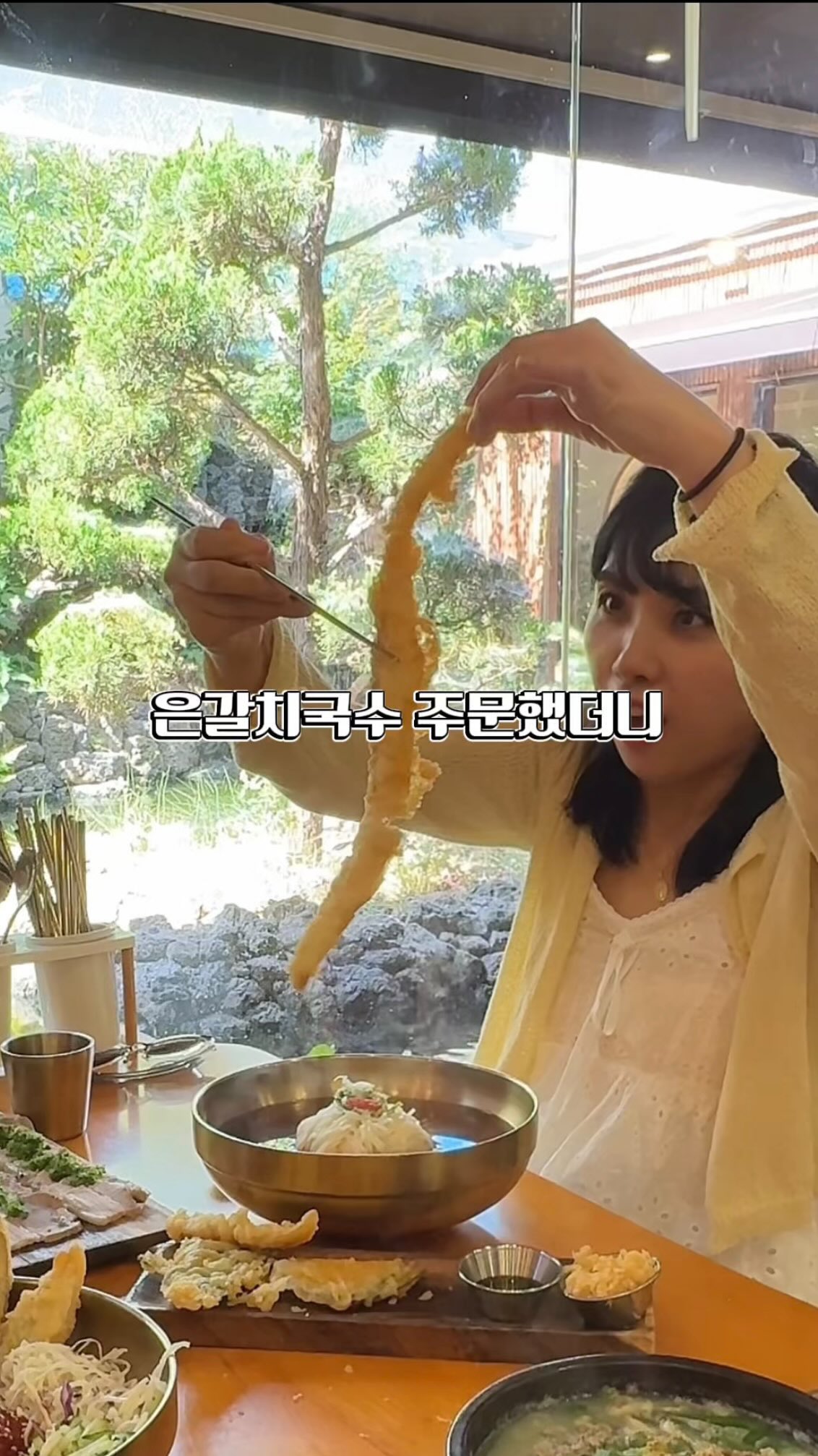 Jeju Restaurant Serves Silver Beltfish Noodles